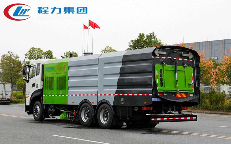 高配東風(fēng)天龍洗掃車(chē)